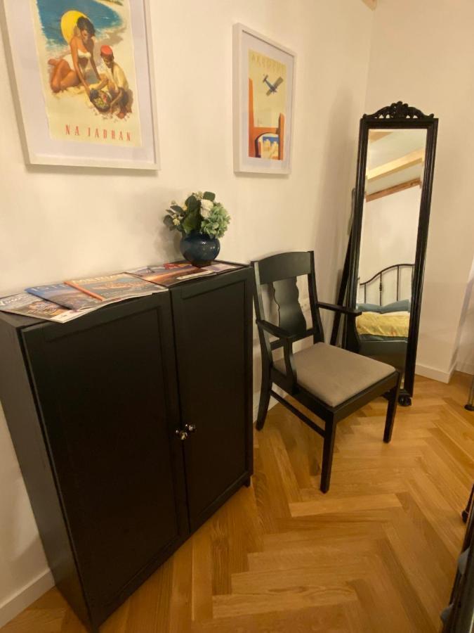 Guesthouse Riba 브르사르 외부 사진