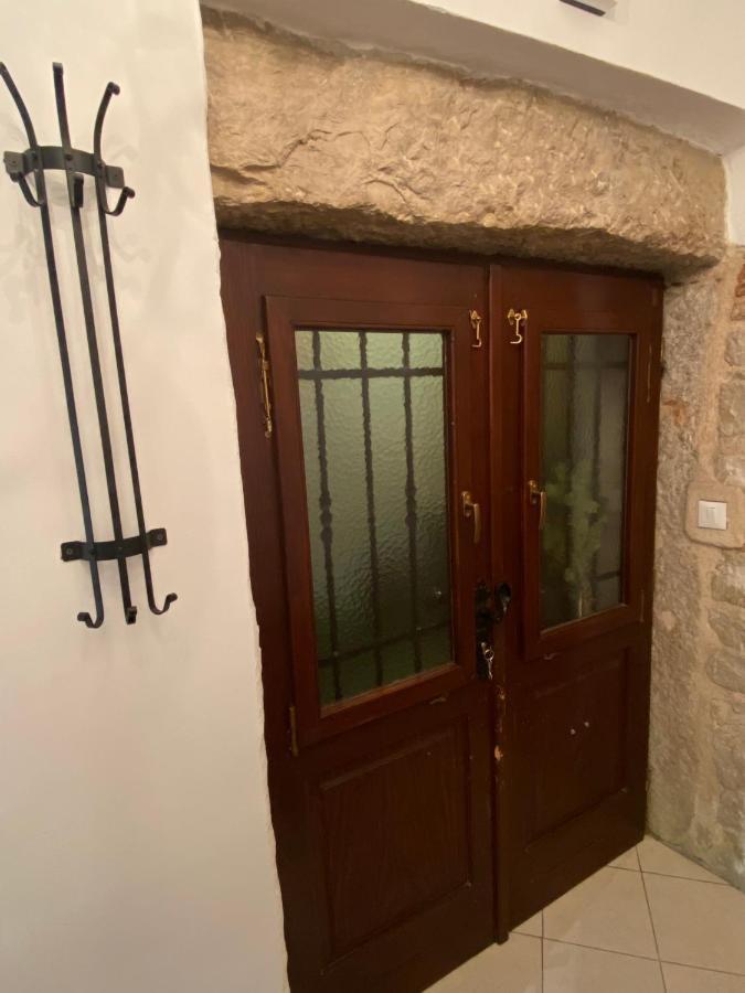 Guesthouse Riba 브르사르 외부 사진