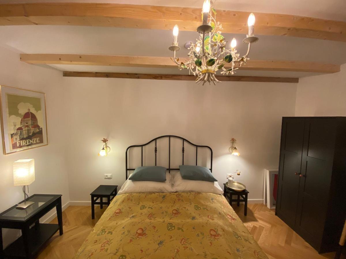Guesthouse Riba 브르사르 외부 사진