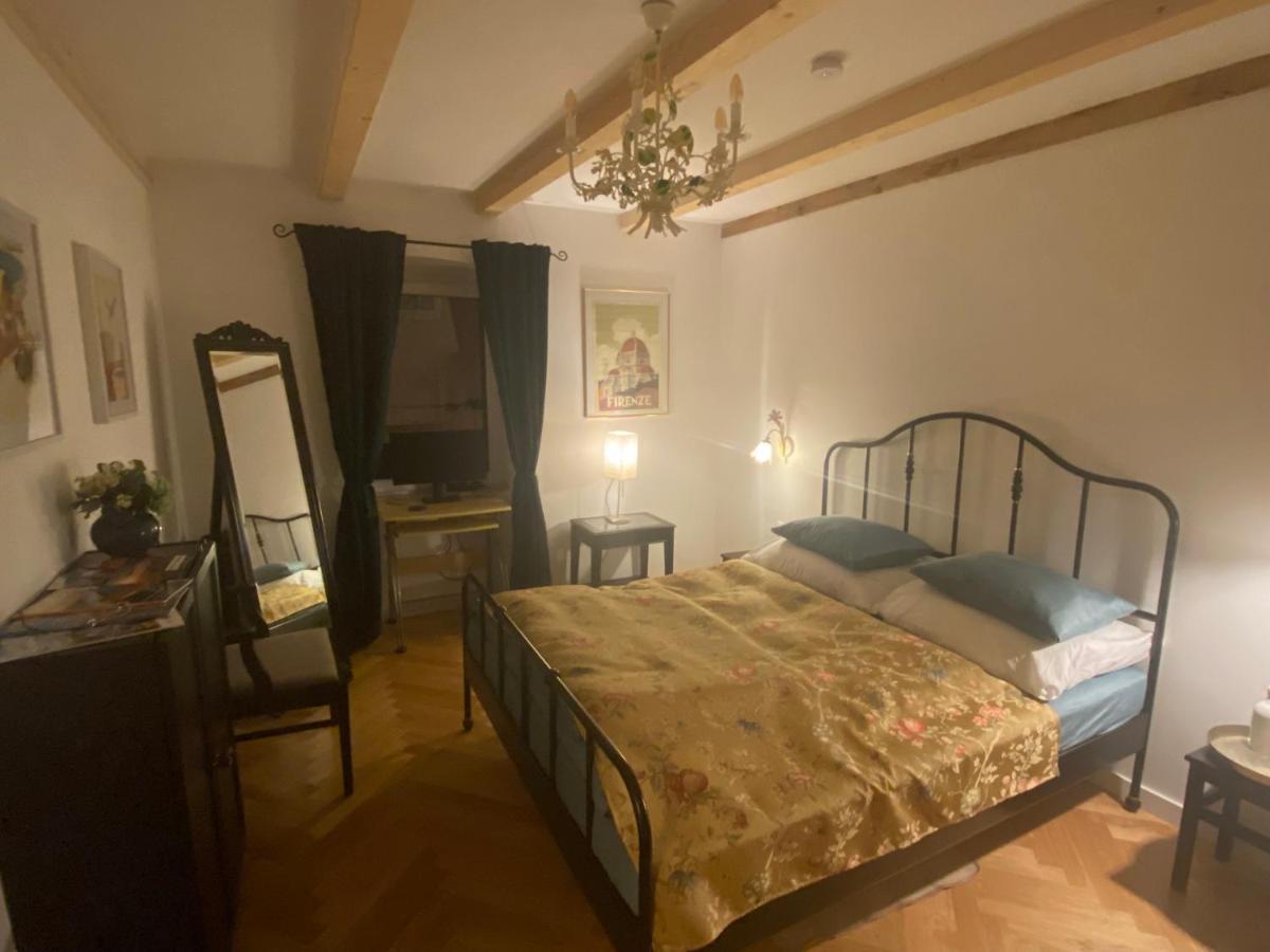 Guesthouse Riba 브르사르 외부 사진